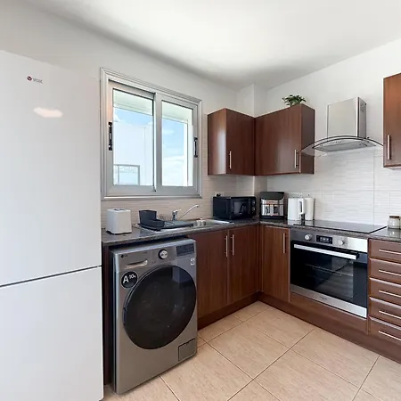 Chromata Penthouse * Paralímni