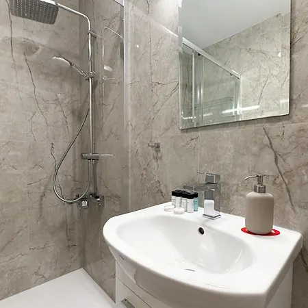 Chromata Penthouse Paralimni